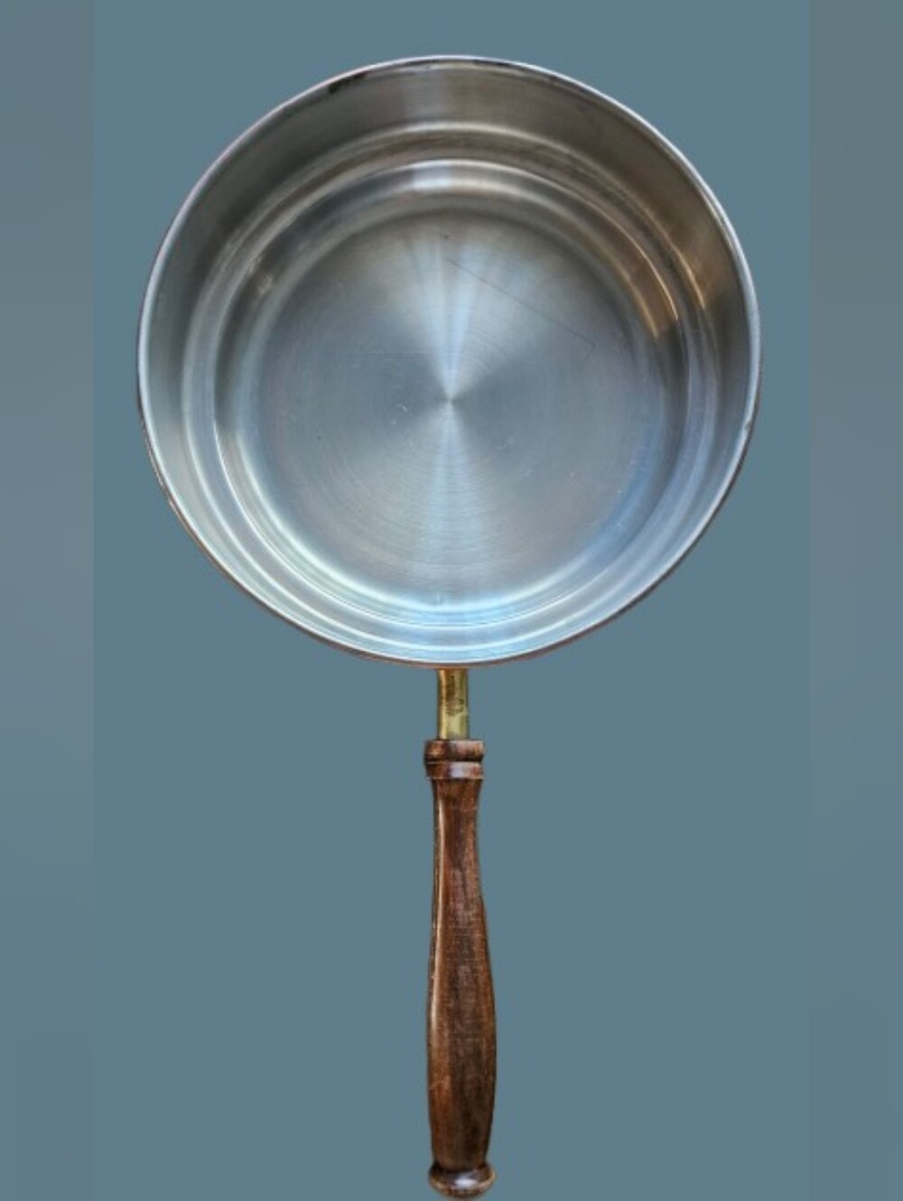 *Tagus Copper Bottom Cooking Pan with Wood & Brass Handle